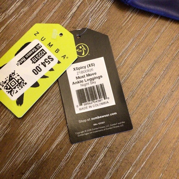 Zumba Wear Womens Night Sky Must Move Ankle Leggings Size XS - Picture 8 of 10